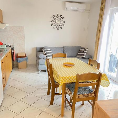 Apartment Nede Trogir Buitenkant foto